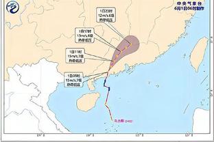 图片报：维尔茨全场12.6km跑动最多，他父母以狂欢节打扮现场观战